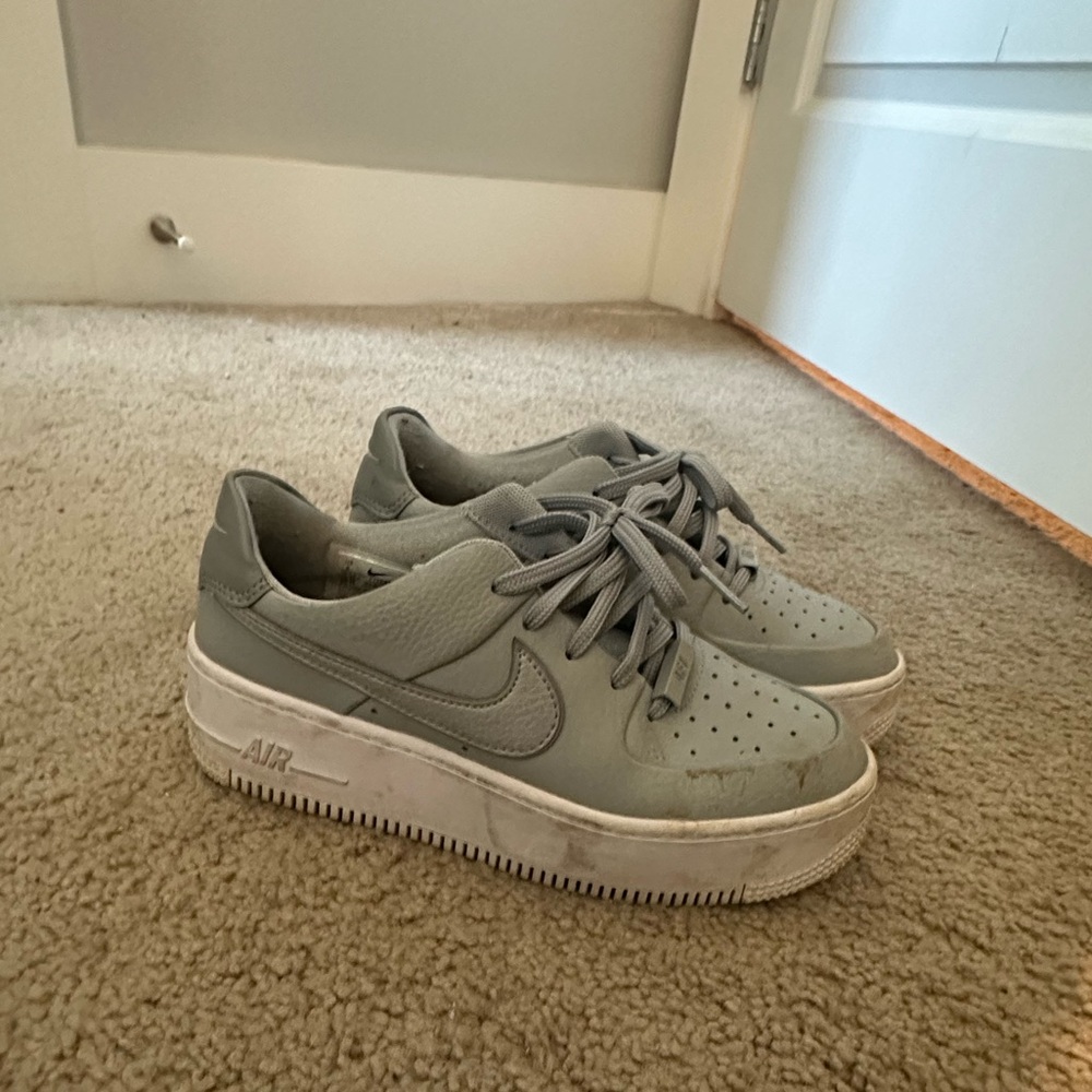 Nike Airforce 1 platform sneakers